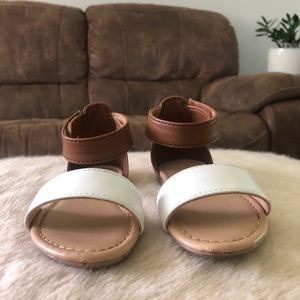 Old Navy Tan Toddler Sandals